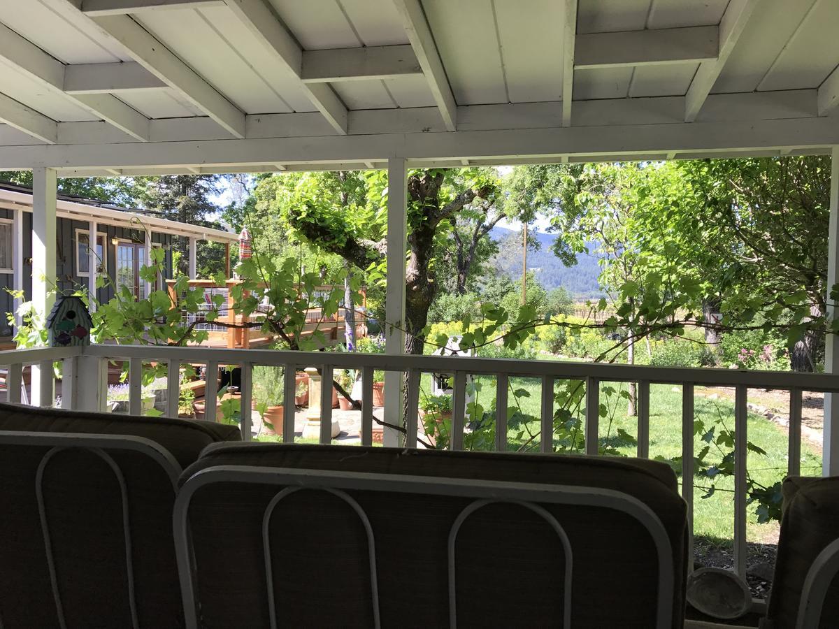 Trailside Inn Bed And Breakfast Calistoga Buitenkant foto