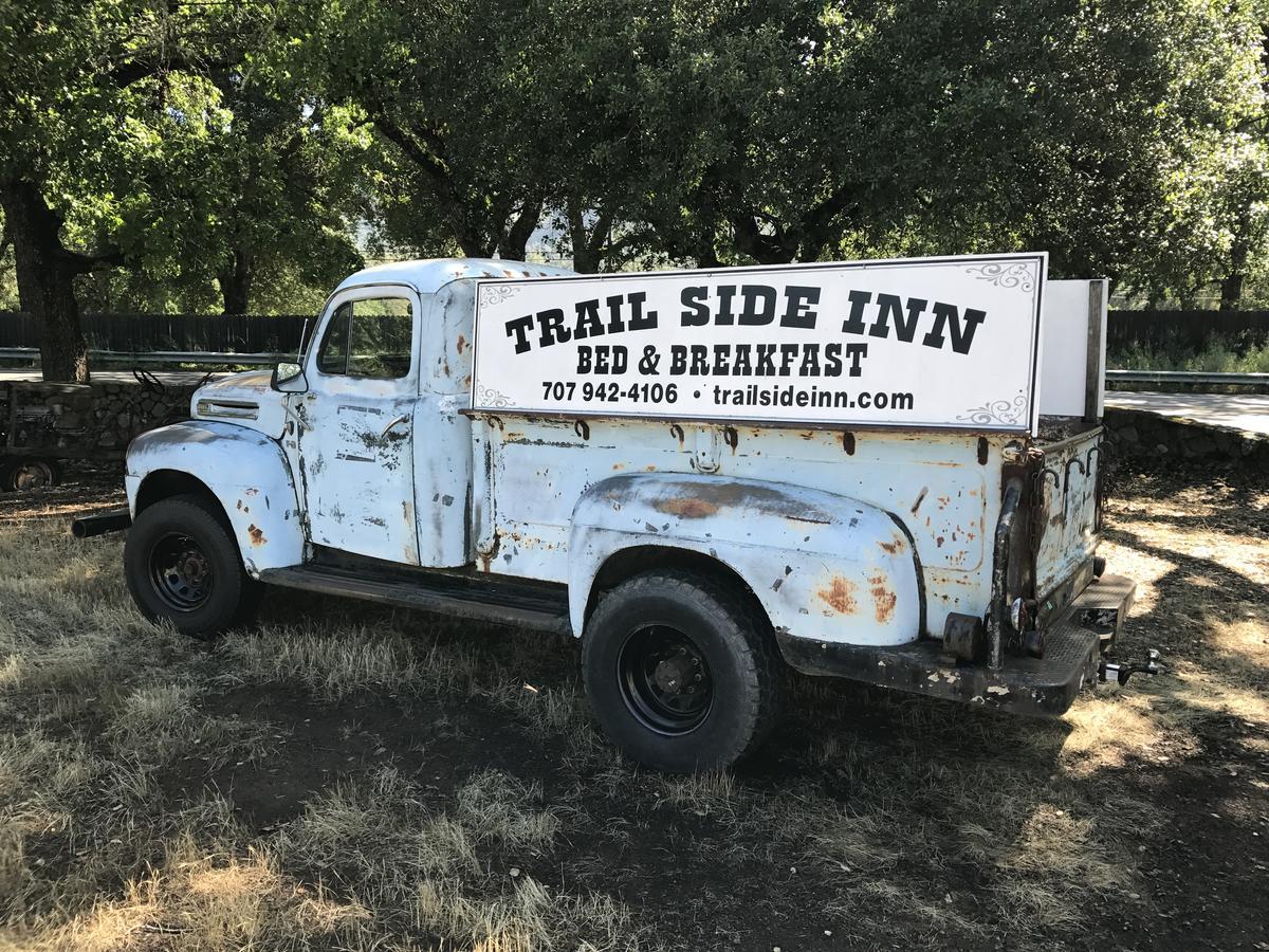 Trailside Inn Bed And Breakfast Calistoga Buitenkant foto