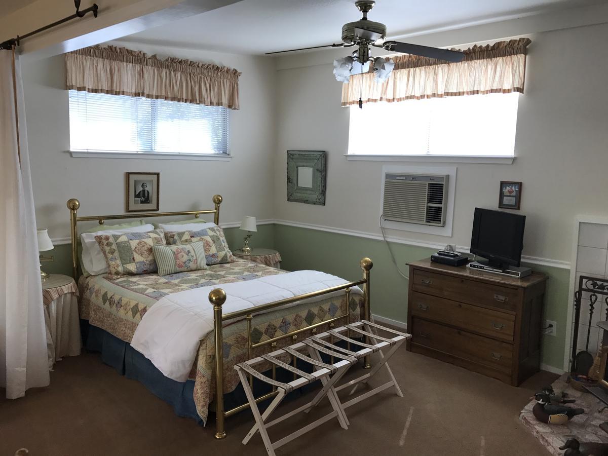 Trailside Inn Bed And Breakfast Calistoga Buitenkant foto